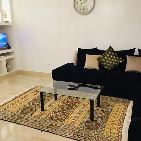 Petit Nid Douille Au Coeur De Casablanca Apartment Ruang foto