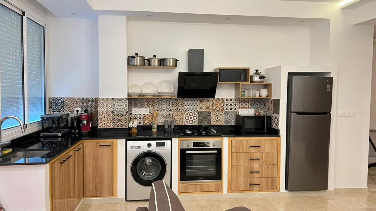 Petit Nid Douille Au Coeur De Casablanca Apartment Bagian luar foto
