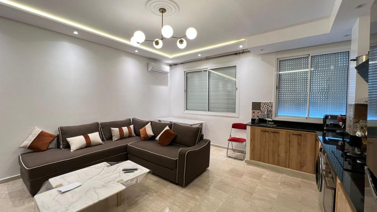 Petit Nid Douille Au Coeur De Casablanca Apartment Bagian luar foto