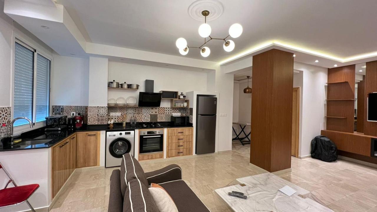 Petit Nid Douille Au Coeur De Casablanca Apartment Bagian luar foto